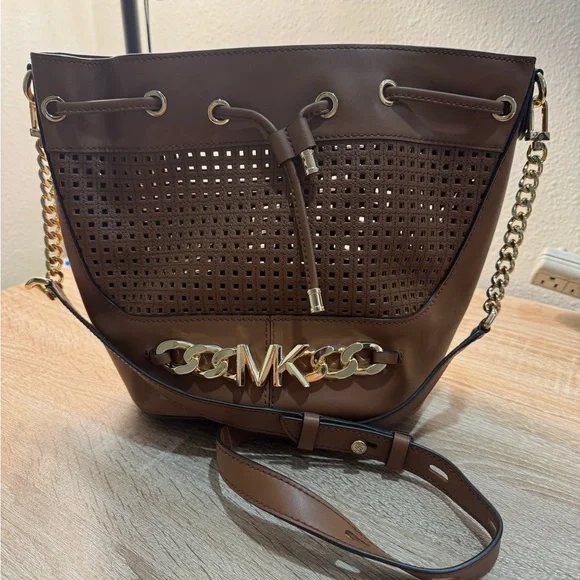 MICHAEL KORS Devon Medium Perforated Leather Bucket Bag Brown - Picture 2 of 10